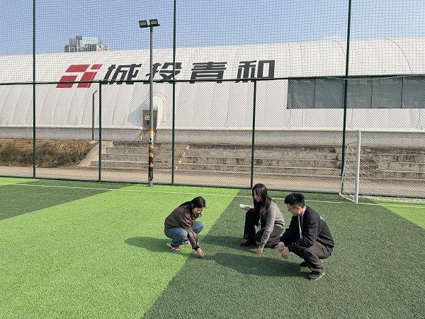 更新集团：“新兵”持“手册”，护航更新第一线